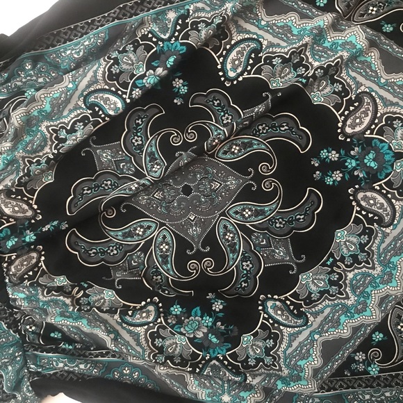 Beautiful Epilogue Dress - Picture 4 of 4